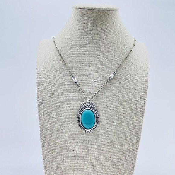 AEO Signed Faux Turquoise Pendant Necklace Silver Tone Ethnic Native Tribal SW - Picture 9 of 9
